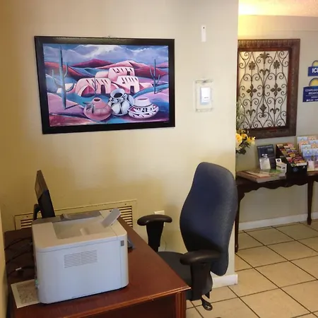 Hotel Days By Wyndham New Mexico Santa Fe
