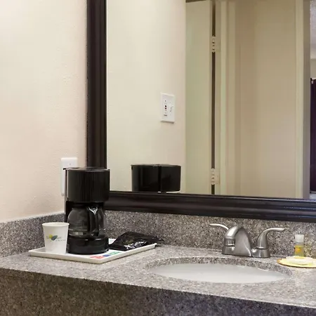 Days By Wyndham New Mexico Hotel 3*