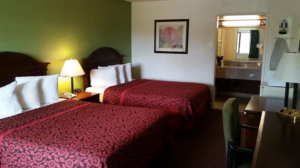 Days By Wyndham New Mexico Hotel 3*
