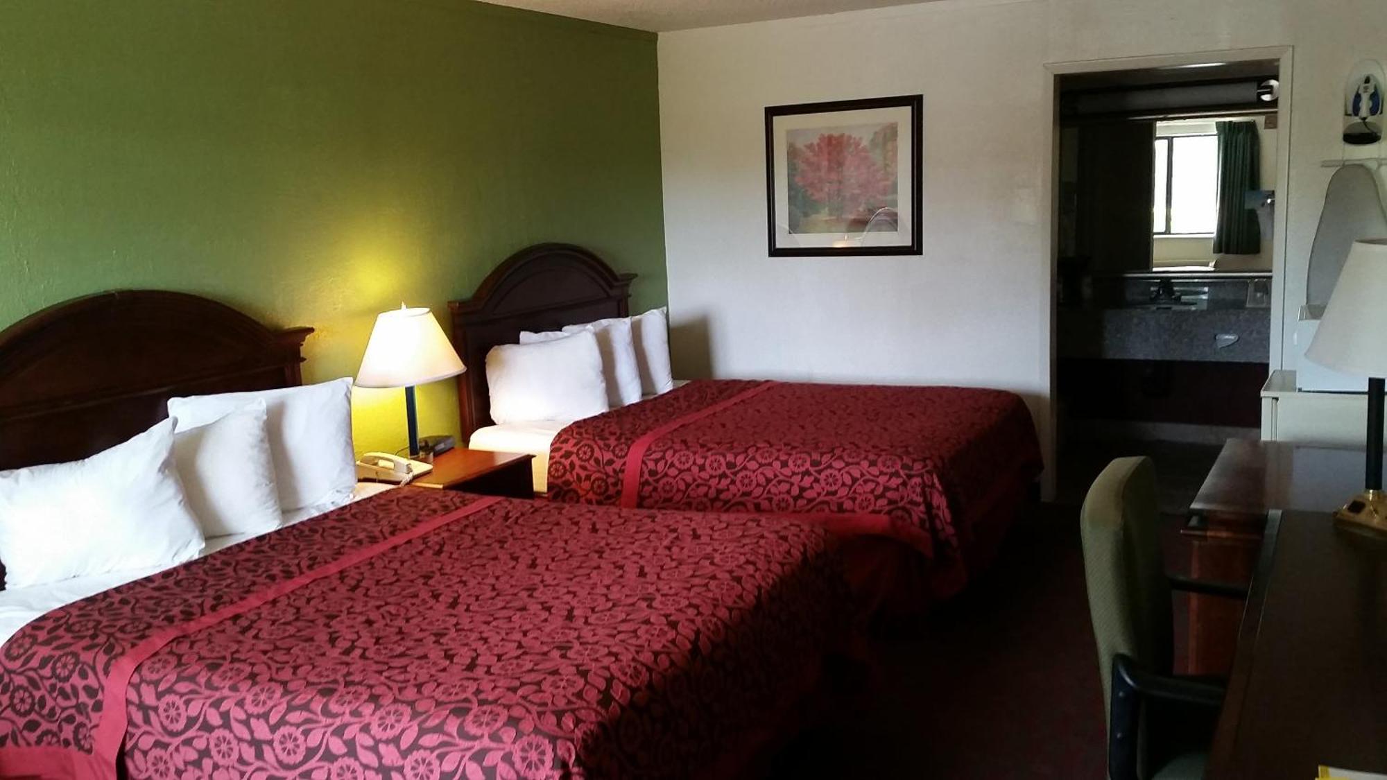 Days By Wyndham New Mexico Santa Fe